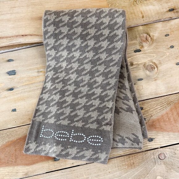 BeBe Houndstooth‎ Scarf  Tan Taupe Like NEW Women's - Picture 4 of 5